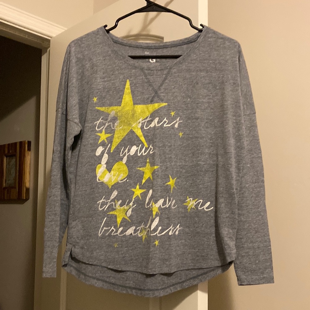Gap graphic tee
